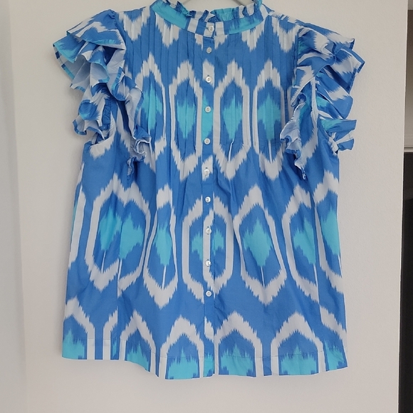Tuckernuck Blue and White Patterned Blouse - Picture 2 of 5
